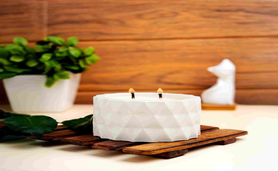 Saffron Tree Cozylights Citrus Sage Saffron Candle - 170Gm Saffron Tree